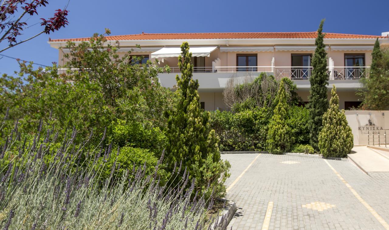 Kyniska Hotel Plitra Luaran gambar