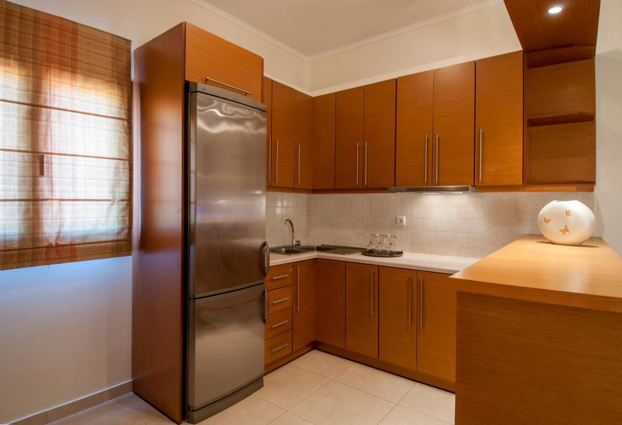 Kyniska Hotel Plitra Luaran gambar